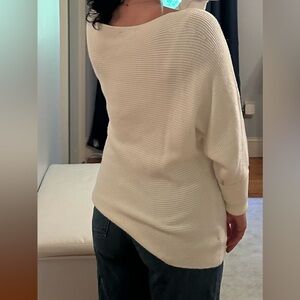 Express asymmetrical sweater in white small